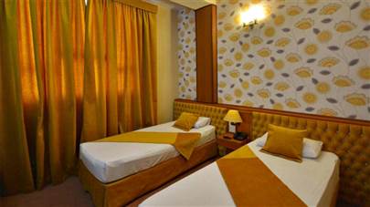 اتاق دو تخته تویین هتل پارک سعدی شیراز اتاق دو تخته تویین هتل پارک سعدی شیراز